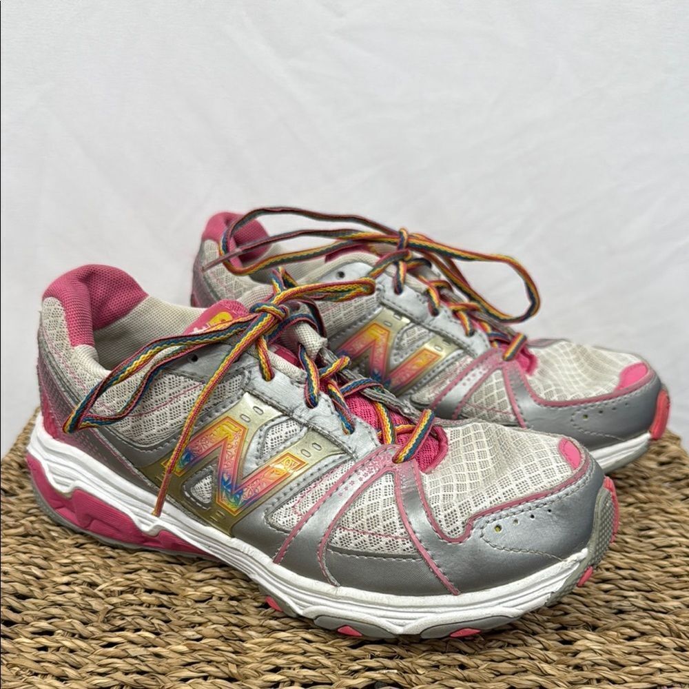 New Balance 689 Girls Rainbow Logo Athletic Running Sneakers